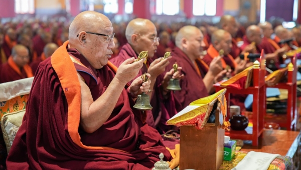 Restoring Karma Kamtsang Traditions: Hayagriva